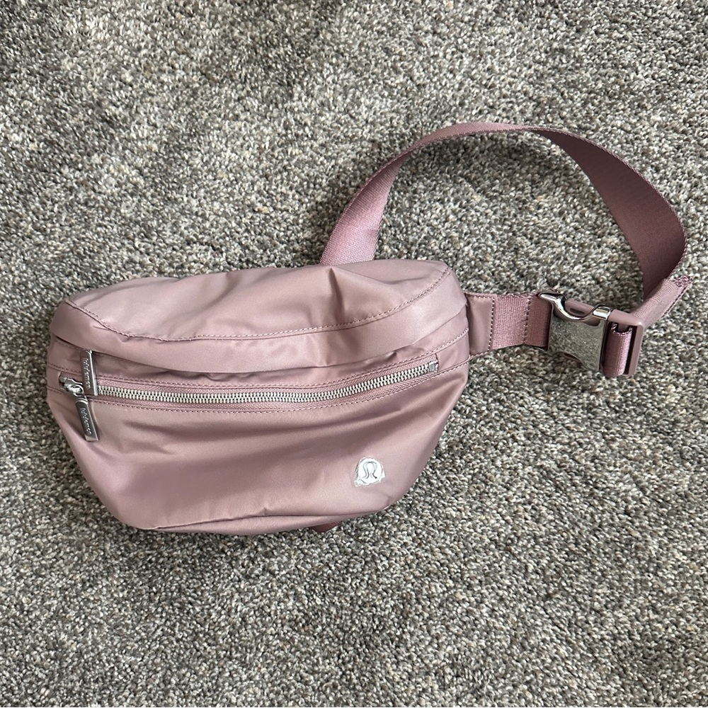 Brand New Lululemon City Adventurer Belt Bag 2.5L limited edition color